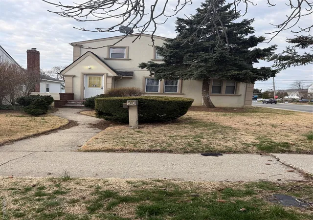 5th image of 56 Beach Dr, Hempstead, NY 11566 | MLS# 957150
