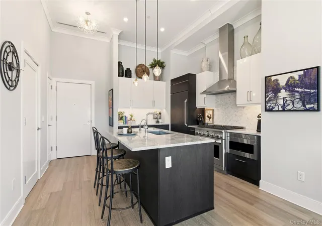 Photo 1 of Sale Pending at 100 Garvies Point Rd #1033, Glen Cove, NY 11542 | MLS# 957314 | Listing updated on 2026-09-17
