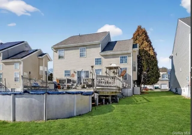 Photo 3 of Single family home for sale at 25 Woodfield Dr, Washingtonville, NY 10992 | MLS# 957360 | Listing updated on 2026-09-03