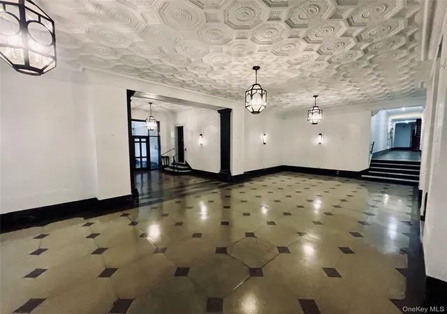 Photo 2 of Sale Pending at 2199 Holland Ave #3E, Bronx, NY 10462 | MLS# 957483 | Listing updated on 2026-09-19
