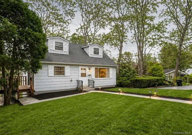 Homes for sale in Mount Kisco, NY | 76 Beverly Rd, Mount Kisco, NY 10549 | MLS# 957556