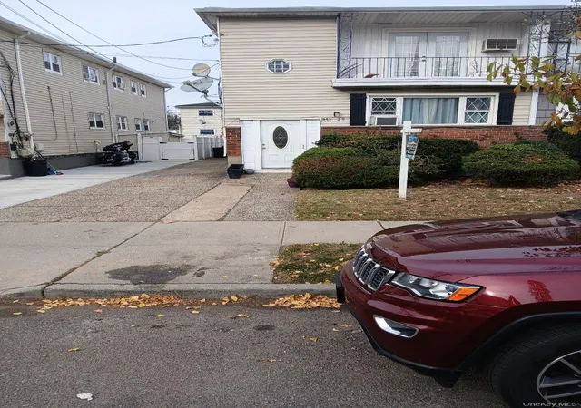 Photo 1 of Sale Pending at 255 29 149th Road, Rosedale, NY 11422 | MLS# 957696 | Listing updated on 2026-10-08