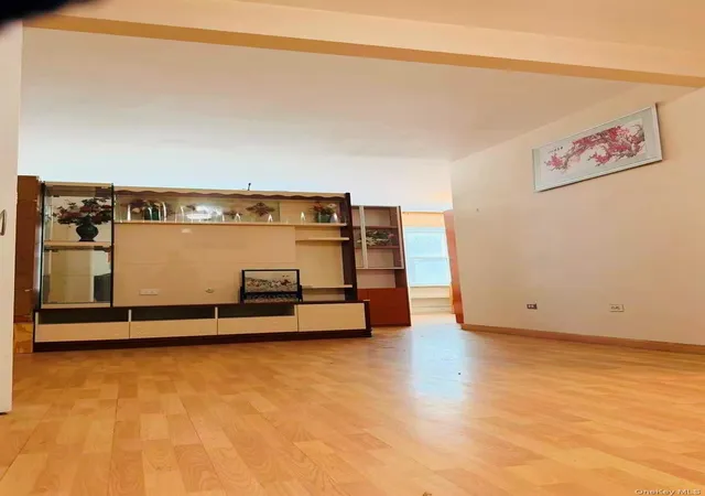 3rd image of 134-54 Maple Ave #2S, Flushing, NY 11355 | MLS# 957709