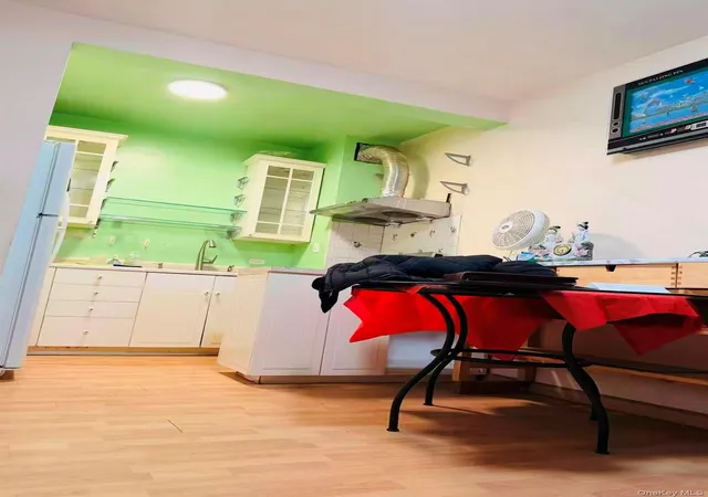 4th image of 134-54 Maple Ave #2S, Flushing, NY 11355 | MLS# 957709