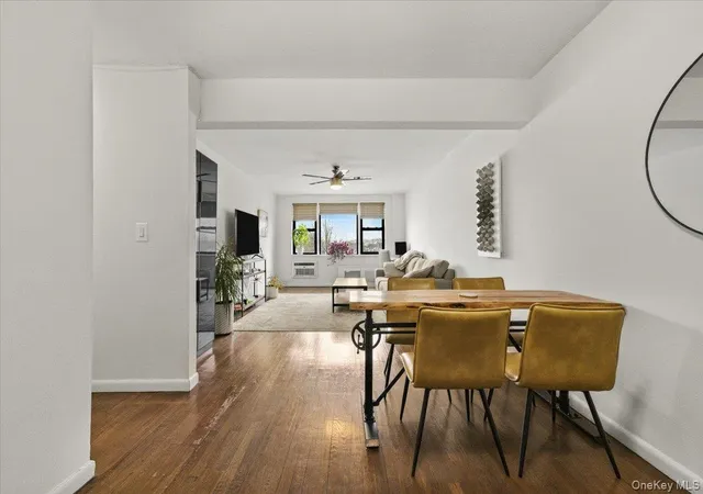 2nd image of 6 Birchwood Ct #5B, Mineola, NY 11501 | MLS# 957714