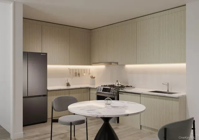 Photo 3 of Condo for sale at 46 30 21st Street #4G, New York, NY 11101 | MLS# 957762 | Listing updated on 2026-07-22