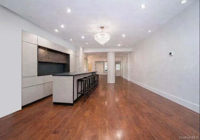 Photo 2 of Condo for sale at 55 Wall St #530, New York, NY 10005 | MLS# 957764 | Listing updated on 2026-06-07