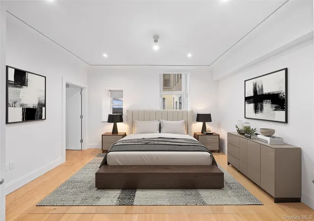 Listing Photo 3 - Condo for sale in Cipriani Club Residences located at 55 Wall St, New York, NY 10005 - Unit #530