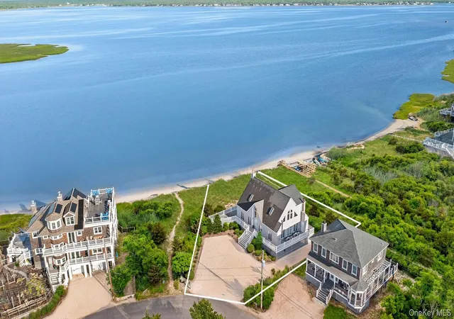 Single family home for sale at 8 Dune Ln, Westhampton Beach, NY 11978 | MLS# 957886