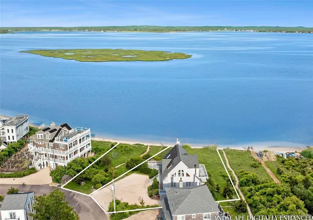 3rd image of 8 Dune Ln, Westhampton Beach, NY 11978 | MLS# 957886