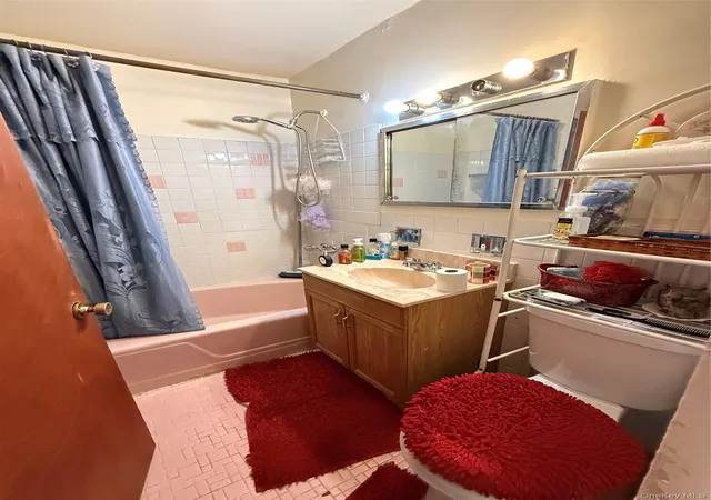 4th image of 4013 De Reimer Ave, Bronx, NY 10466 | MLS# 957939