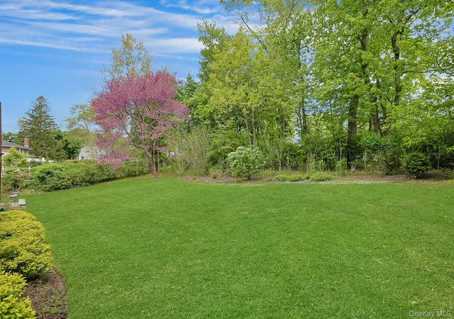 Photo 34 of Single family home for sale at 7 Lorenz Dr, Valhalla, NY 10595 | MLS# 958018 | Listing updated on 2026-07-26