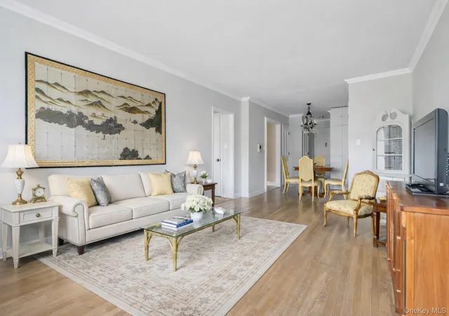 Condo for sale at 5614 Netherland Ave #4E, Bronx, NY 10471 | MLS# 958174