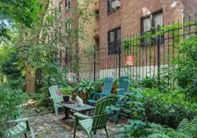 3rd image of 34-24 82Nd St #1N, New York, NY 11372 | MLS# 958249