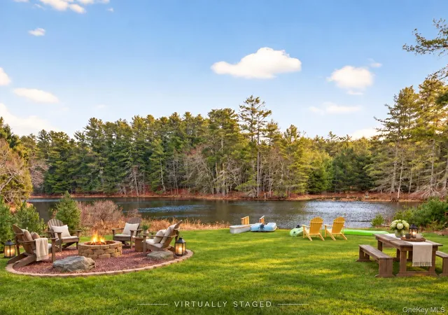 Single family home for sale at 86 Beaver Brk Rd, Narrowsburg, NY 12764 | MLS# 958290