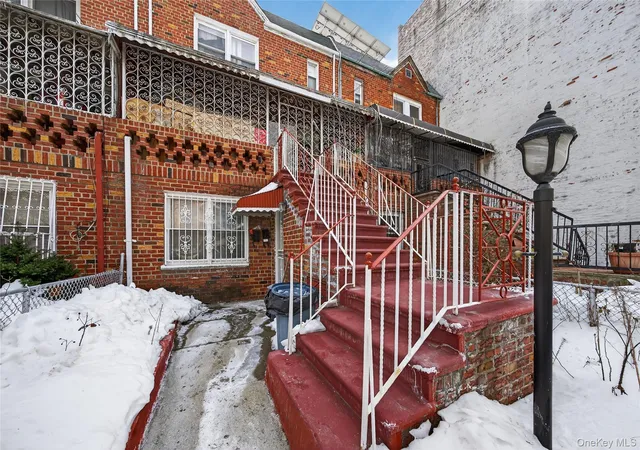 Photo 3 of Sale Pending at 1108 Willmohr St, Brooklyn, NY 11212 | MLS# 958527 | Listing updated on 2026-03-04