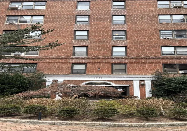 Photo 1 of Sale Pending at 67 35 Yellowstone Blvd #60, Forest Hills, NY 11375 | MLS# 958672 | Listing updated on 2026-08-31