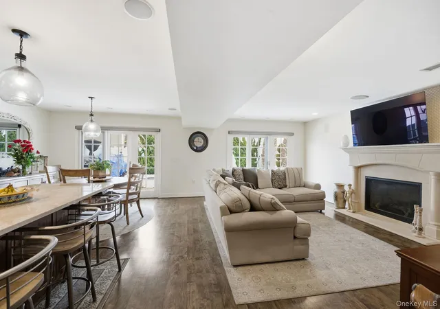 Photo 3 of Sale Pending at 16215 85th Street, New York, NY 11414 | MLS# 958713 | Listing updated on 2026-08-04