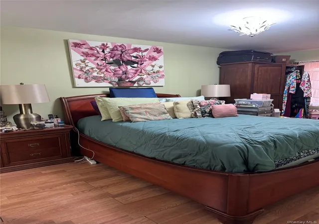 Photo 3 of Sale Pending at 171 Beach 96 St, Rockaway Beach, NY 11693 | MLS# 958732 | Listing updated on 2026-04-17