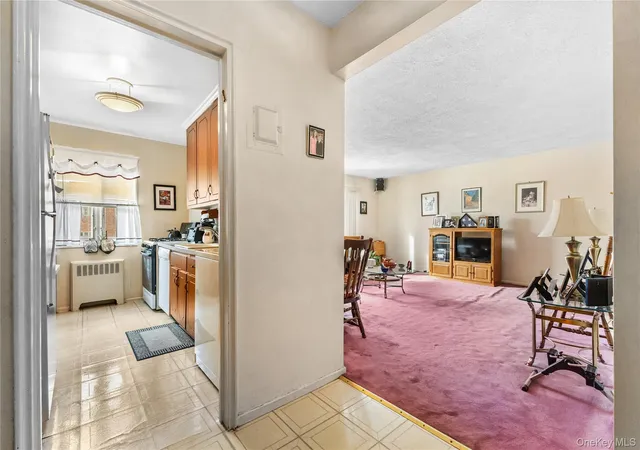 Homes for sale in White Plains, NY | 58 Lawrence Ct, White Plains, NY 10522