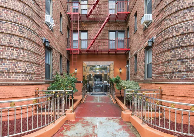 2nd image of 4755 39Th Pl, New York, NY 11104