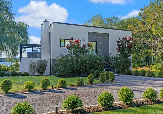 14th image of 172 Mill Pond Ln, Southampton, NY 11976 | MLS# 958968