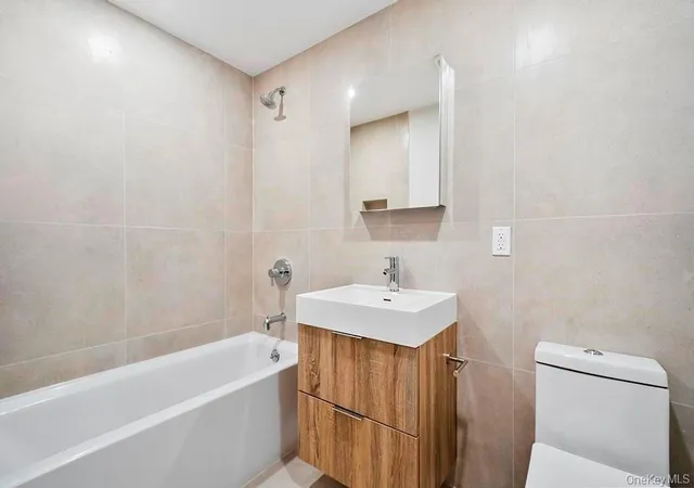 5th image of 256 Putnam Ave #1, New York, NY 11216 | MLS# 958992