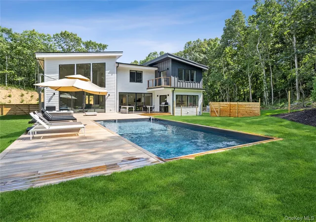Photo 3 of Mansion for sale at 19 Elm Ln, East Hampton, NY 11954 | MLS# 959062 | Listing updated on 2026-08-30