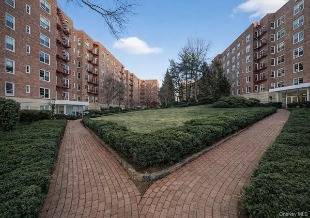 16th image of 1300 Midland #A50, Yonkers, NY 10704 | MLS# 959072