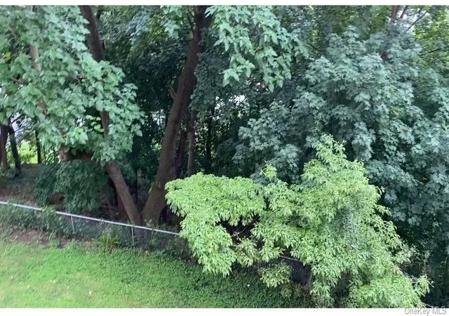 2nd image of 5550 Fieldston Rd, Bronx, NY 10471