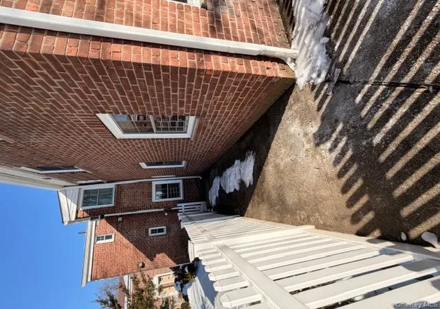 18th image of 224 39 Kingsbury Ave Kingsbury Ave #A, Oakland Gardens, NY 11364 | MLS# 959180