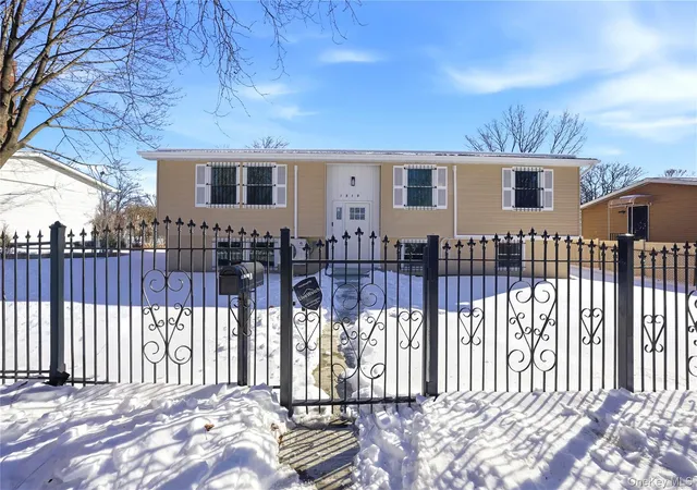 Photo 1 of Sale Pending at 1510 Crotona Park E, Bronx, NY 10460 | MLS# 959257 | Listing updated on 2026-06-10