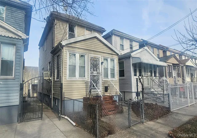 3rd image of 17343 103Rd Rd, Jamaica, NY 11433 | MLS# 959404