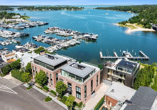 2nd image of 2 "b" West Water St, Southampton, NY 11963 | MLS# 959467