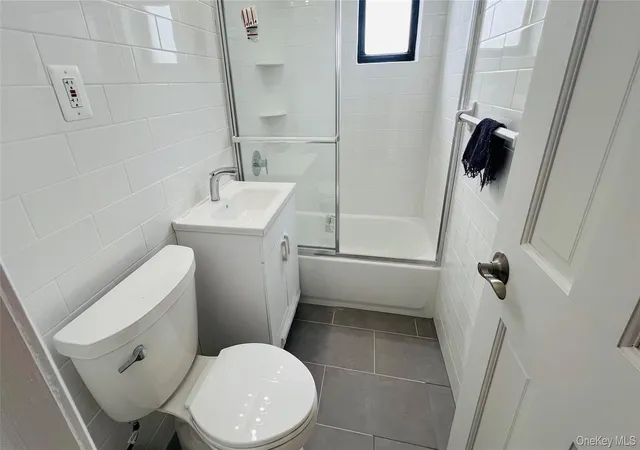 4th image of 6105 39Th Ave #D6, Woodside, NY 11377 | MLS# 959536