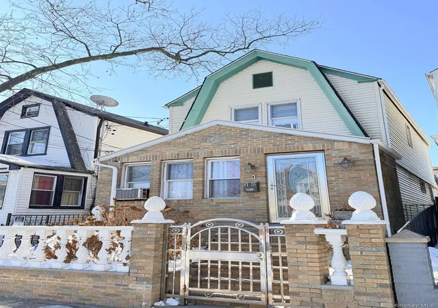 3rd image of 9726 133Rd St, South Richmond Hill, NY 11419 | MLS# 959548