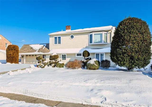 1st image of 43 Wildflower Ln, Hempstead, NY 11793 | MLS# 959550