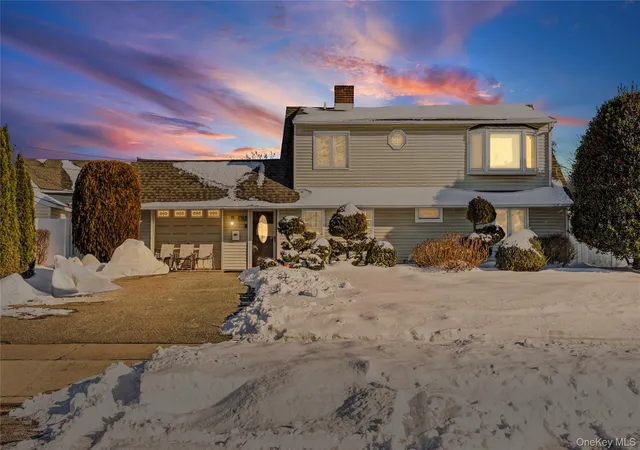 25th image of 43 Wildflower Ln, Hempstead, NY 11793 | MLS# 959550