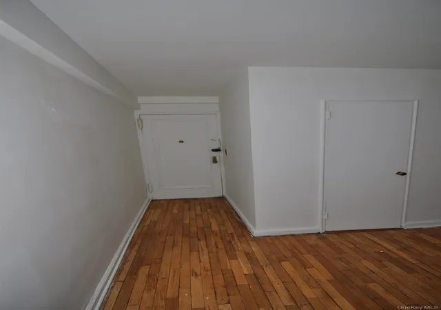 Photo 3 of Sale Pending at 142 Garth Rd #1R, Eastchester, NY 10583 | MLS# 959691 | Listing updated on 2026-06-30