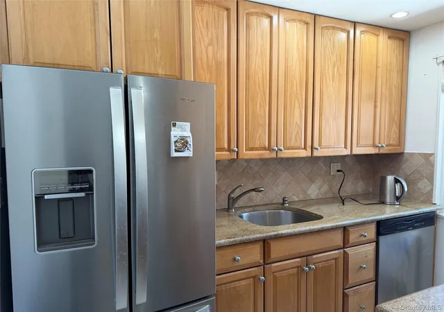 Photo 2 of Condo for sale at 211 19 73 Avenue #1, New York, NY 11364 | MLS# 959795 | Listing updated on 2026-07-29