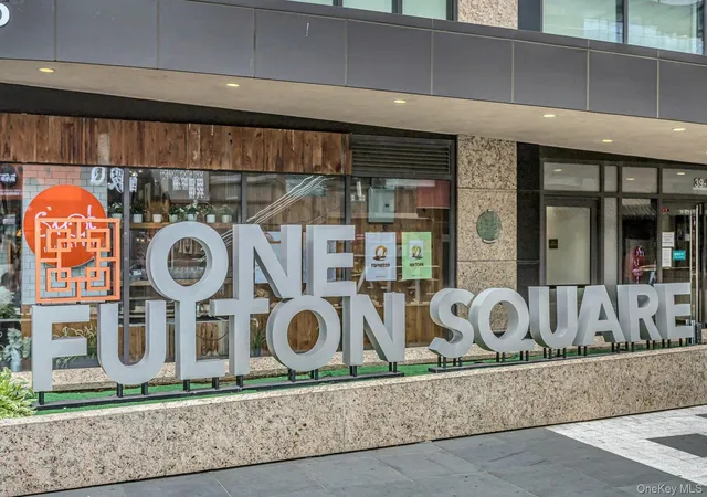 4th image of 39-16 Prince St, New York, NY 11354