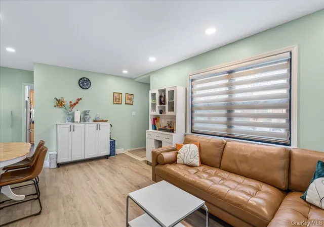 4th image of 74-12 220Th St #335A1, Oakland Gardens, NY 11364 | MLS# 960119