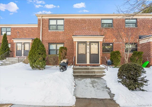 5th image of 74-12 220Th St #335A1, Oakland Gardens, NY 11364 | MLS# 960119