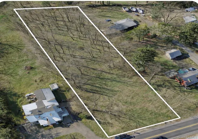Photo 3 of Land for sale at 78 Cuba Hl Rd, Huntington, NY 11740 | MLS# 960299 | Listing updated on 2026-07-29