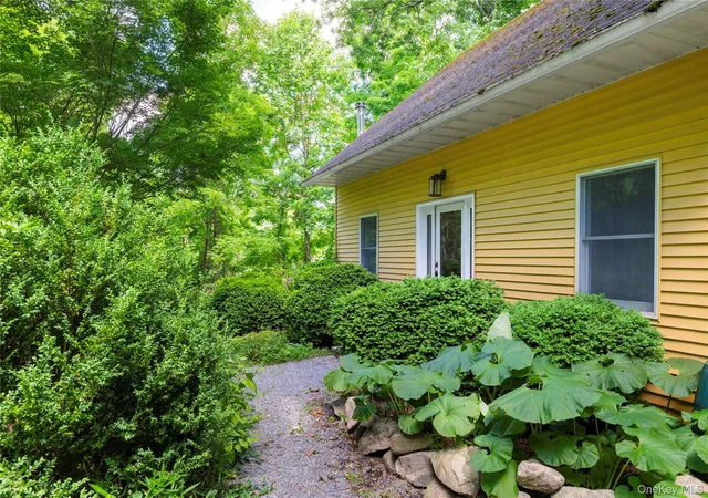 Homes for sale in Philipstown, NY | 41 Chapman Rd, Philipstown, NY 10524 | MLS# 960718