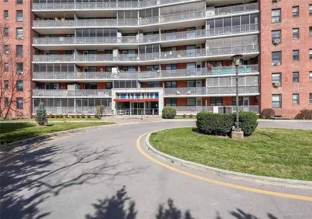 1st image of 61-15 98Th St #ST-F, Rego Park, NY 11374 | MLS# 960804