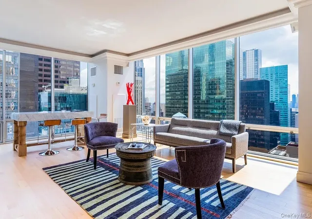 Photo 1 of Condo for sale at 641 5th Avenue #33D, New York, NY 10022 | MLS# 960866 | Listing updated on 2026-03-25