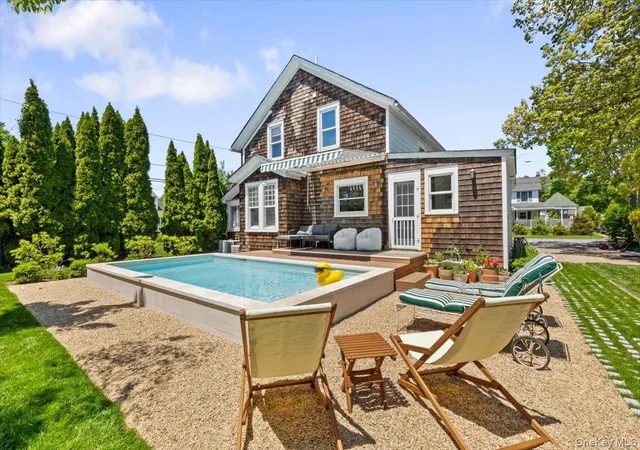 2nd image of 19 New Jersey Ave, Bellport, NY 11713 | MLS# 961197