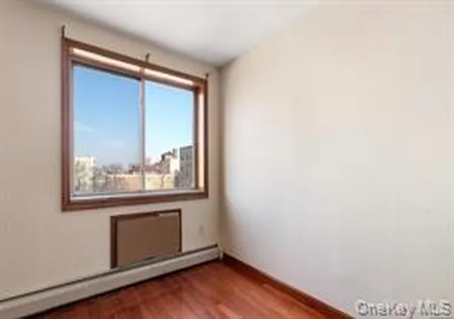 13th image of 142 29 37th Ave #5A, Flushing, NY 11354 | MLS# 961293