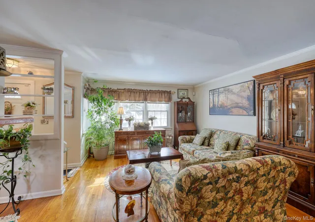 4th image of 108 St Andrews Rd, Walden, NY 12586 | MLS# 961302
